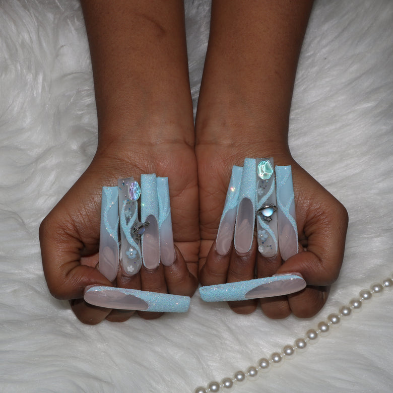 Blue Gradient Nail H44-1210