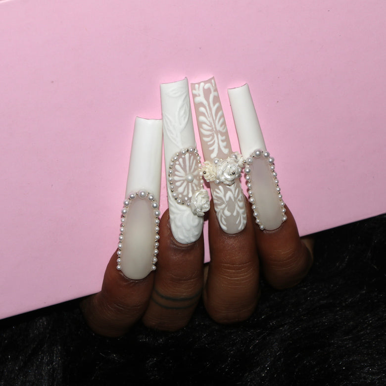 Ivory Floral Pearl Nail H43-1186